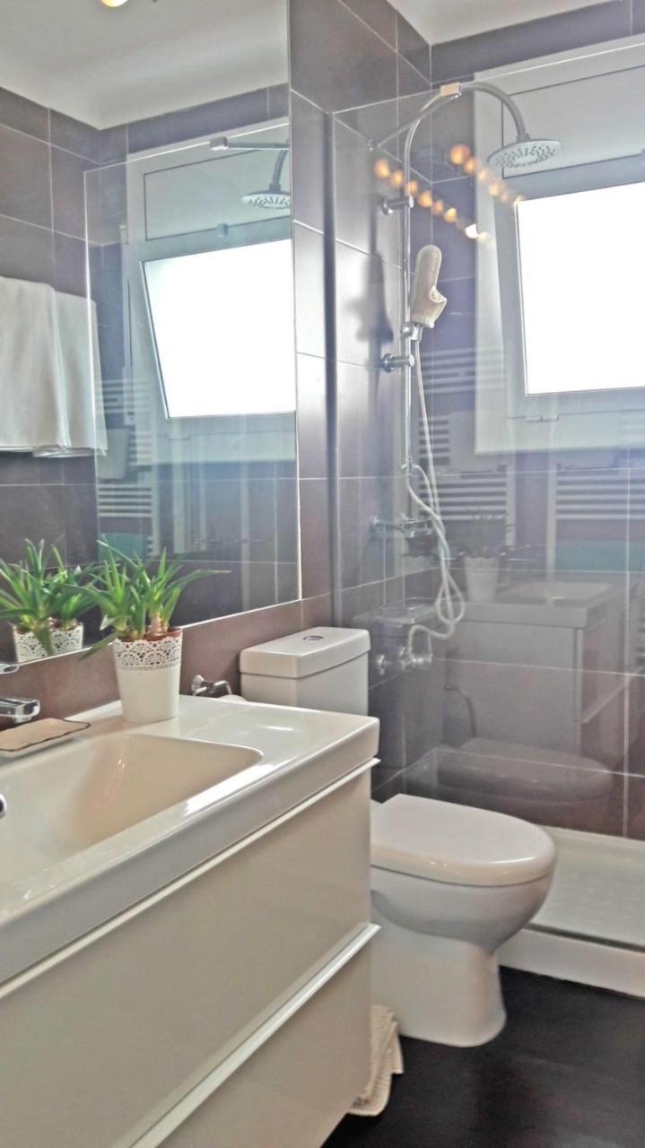 Amazing Seaview Apartment With Terrace & Parking - Casa Artevida Roses Ngoại thất bức ảnh