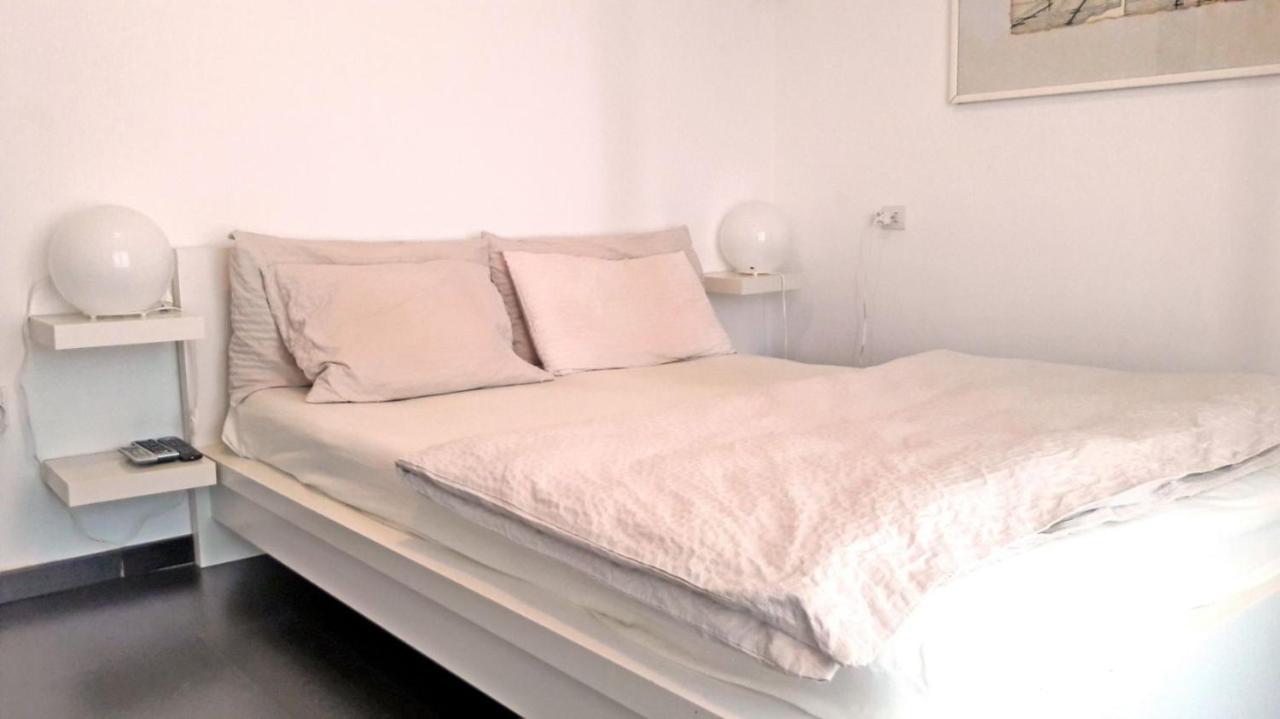 Amazing Seaview Apartment With Terrace & Parking - Casa Artevida Roses Ngoại thất bức ảnh
